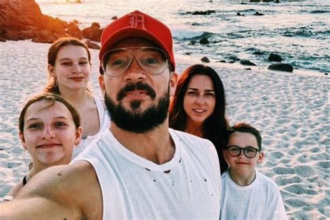 is carl lentz still married 2023|All About Carl Lentzs Wife Laura and Their 3 Kids